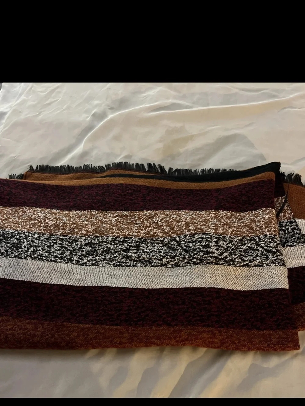 Marc New York Womens Shawl Poncho Plaid Frayed Fringes Indie Boho Western Wrap